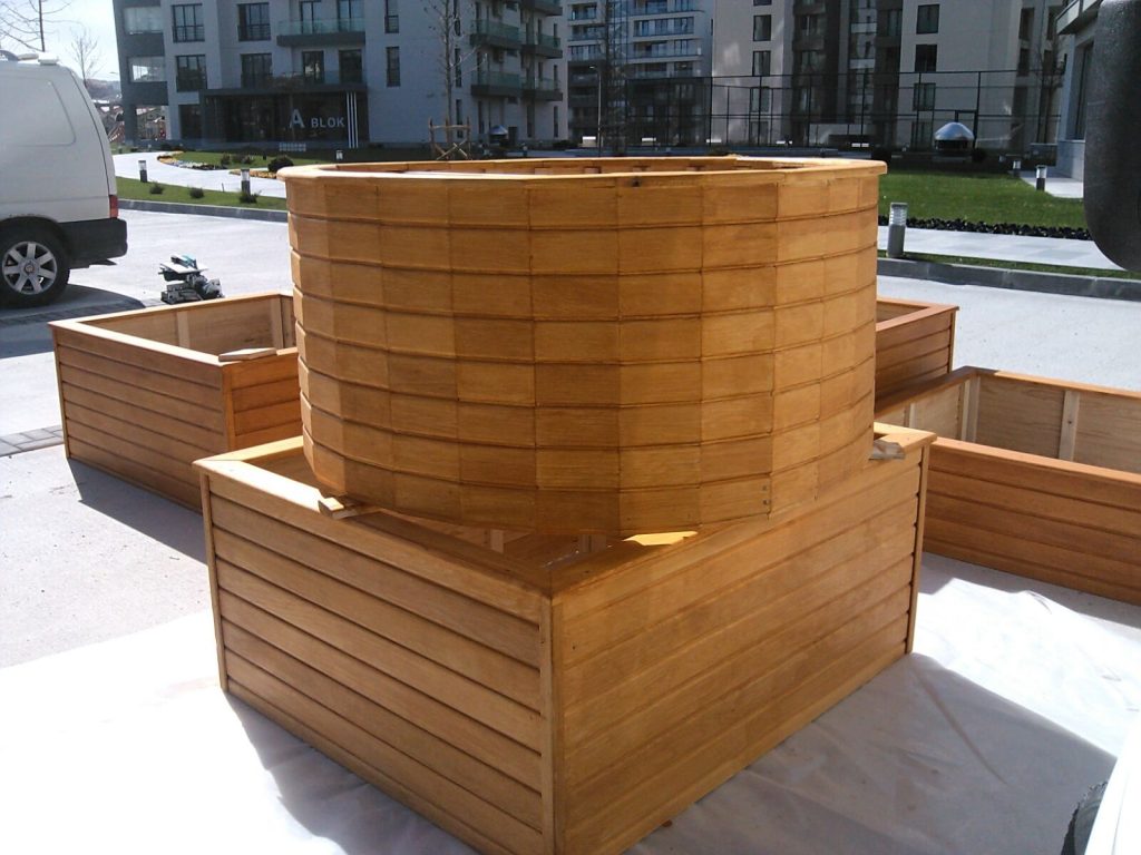 Ahşap Ağaç Saksıları