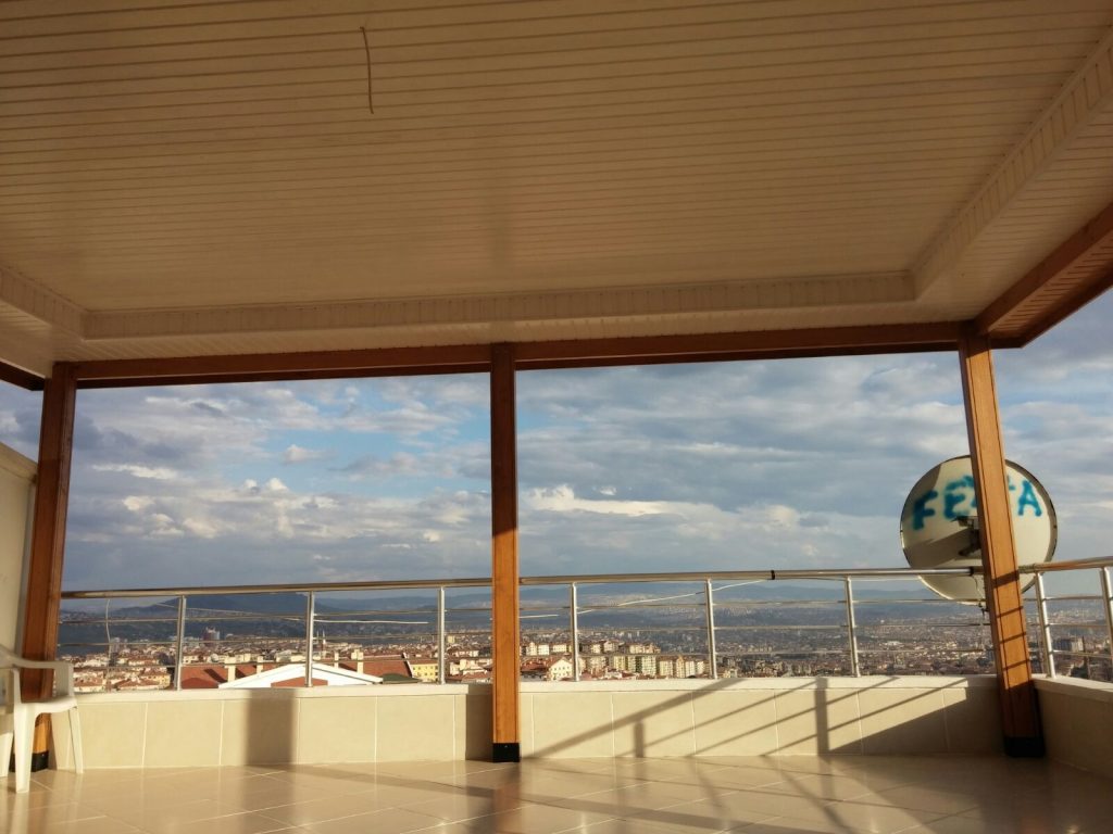 Ankara Teras Çatısı Ahşap Sundurma